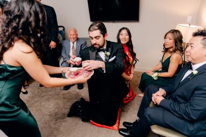 What is a Chinese Tea Ceremony FN Dish Behind the Scenes